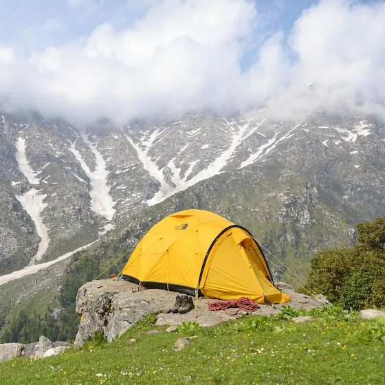 Snowline Laka Trek